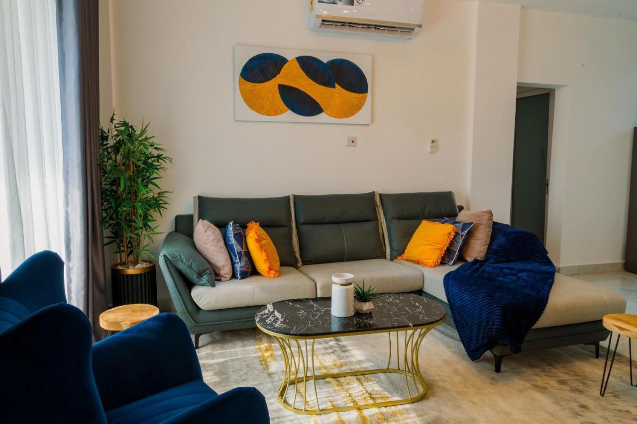 The Avery Apartments At Odomaa Place, East Airport Accra Bagian luar foto
