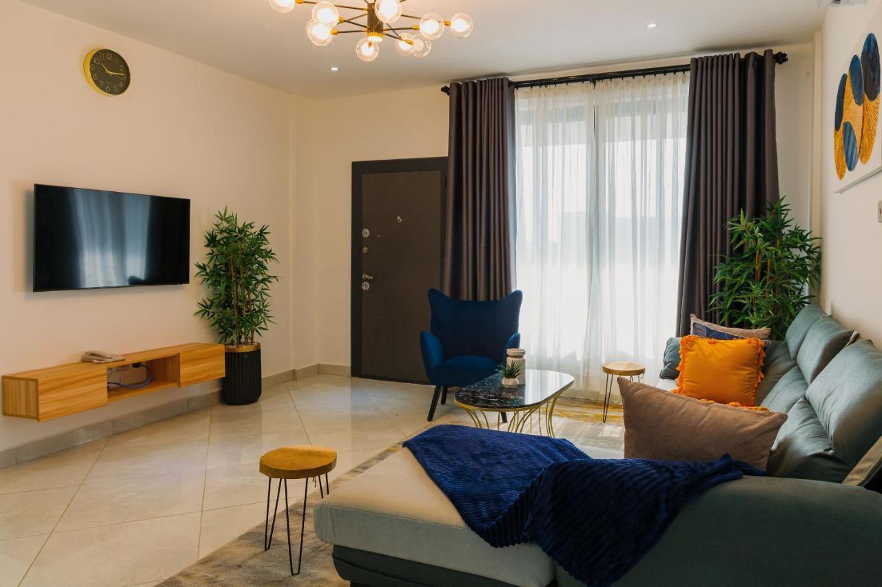 The Avery Apartments At Odomaa Place, East Airport Accra Bagian luar foto