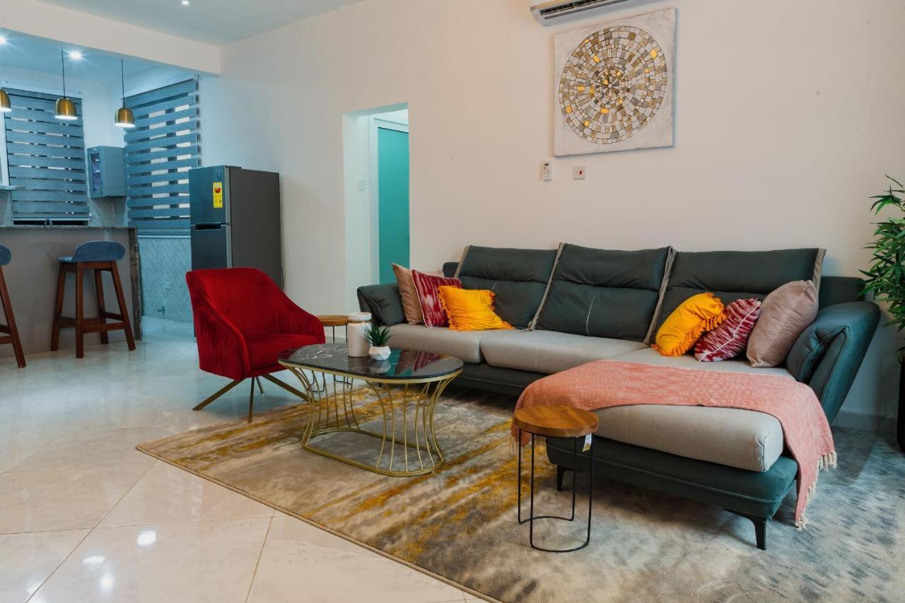 The Avery Apartments At Odomaa Place, East Airport Accra Bagian luar foto