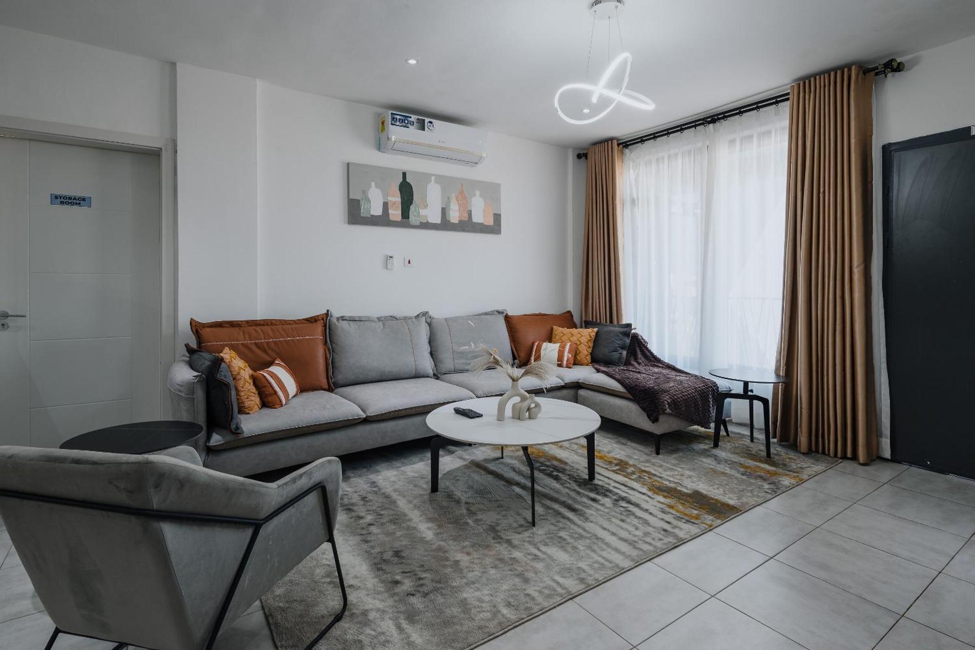 The Avery Apartments At Odomaa Place, East Airport Accra Bagian luar foto