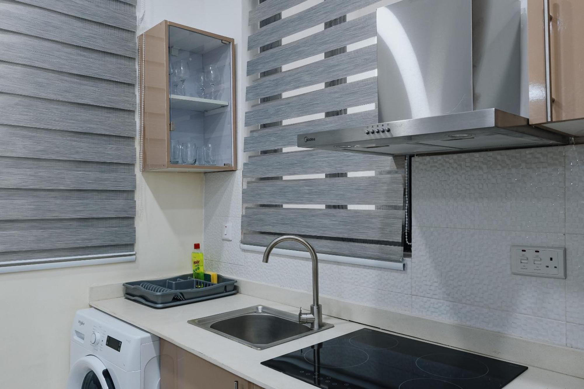 The Avery Apartments At Odomaa Place, East Airport Accra Bagian luar foto