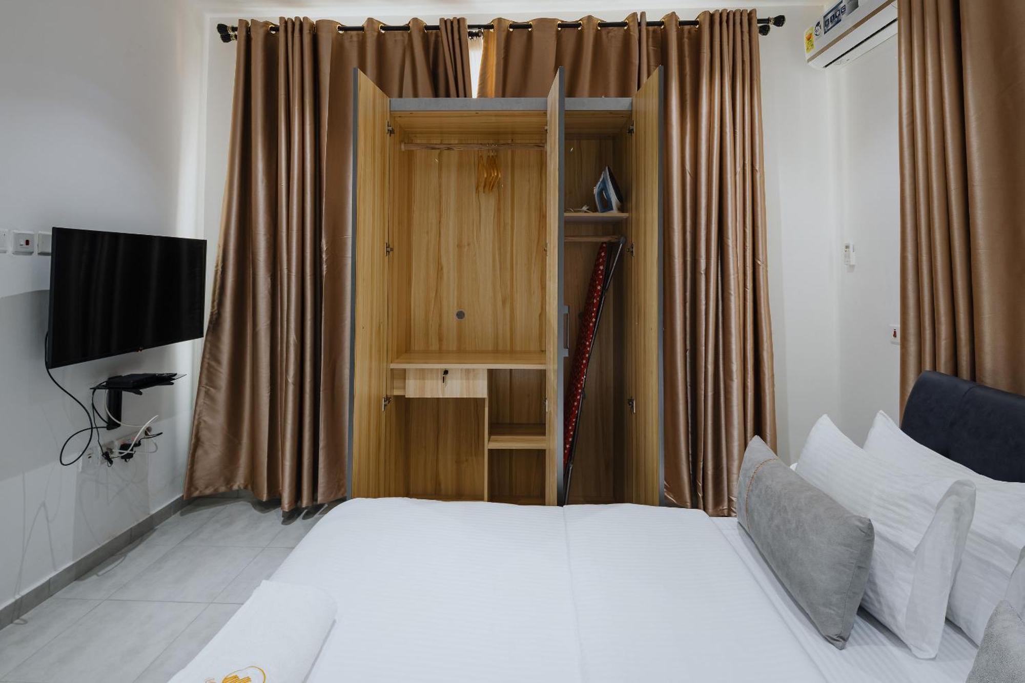 The Avery Apartments At Odomaa Place, East Airport Accra Bagian luar foto