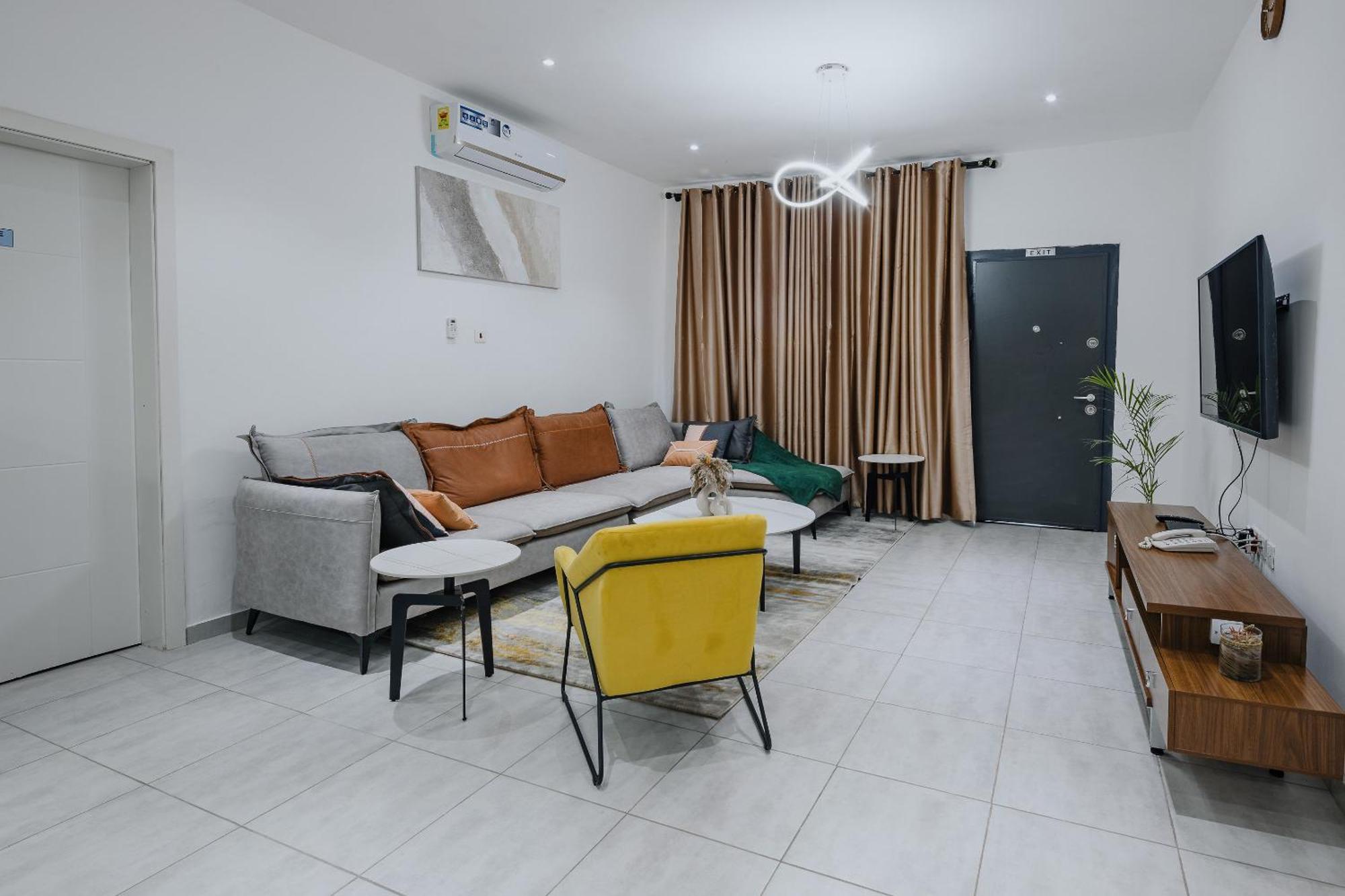 The Avery Apartments At Odomaa Place, East Airport Accra Bagian luar foto